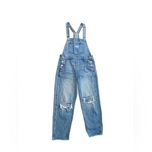 #87 LEVI’S ~ Classic Light Wash Distressed Denim Overalls
